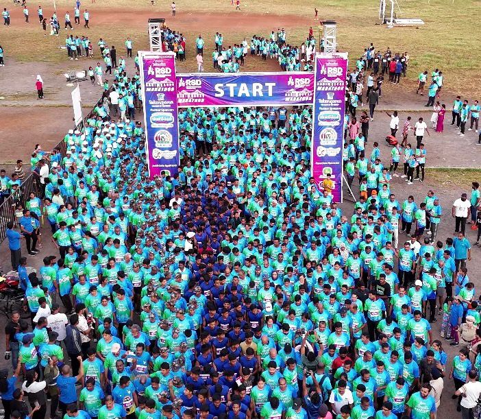 2024 Marathon Start Line
